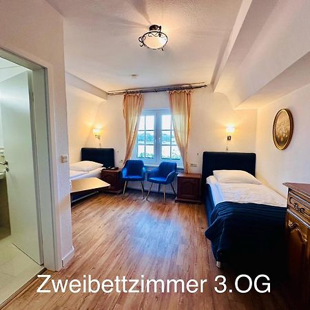 Altstadthotel Hayk Am Rhein Colonia Exterior foto